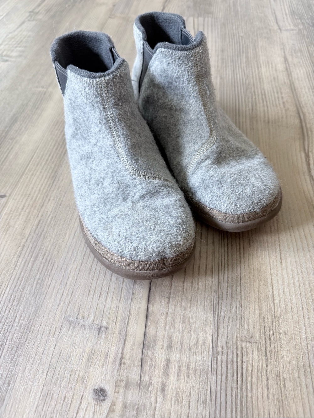 Chaco Revel Chelsea V-Gore boot - Picture 2 of 5